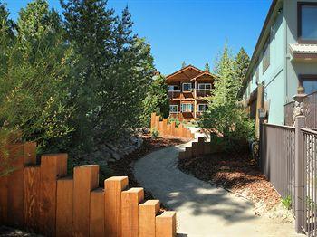 Red Wolf Lakeside * Tahoe Vista